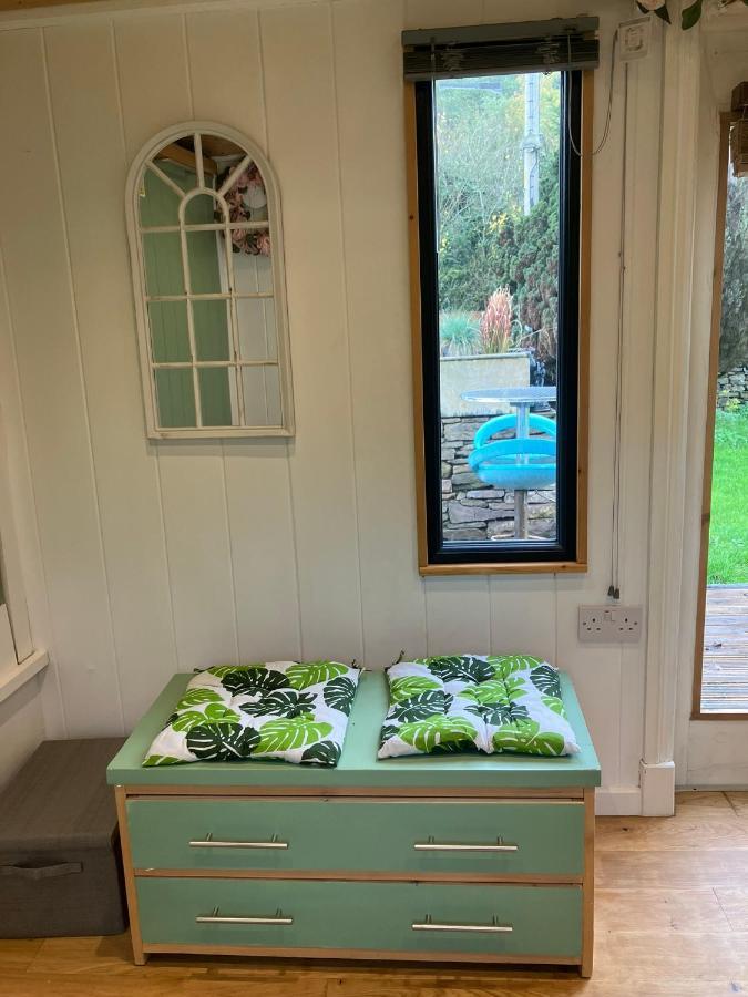 1 Bed Converted Railway Wagon Near Crickhowell Esterno foto